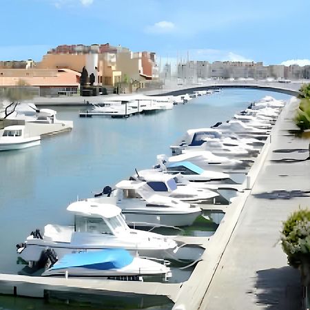Appartement d'une chambre avec piscine partagee balcon amenage et wifi a Gruissan a 2 km de la plage Extérieur photo